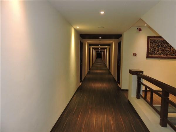 Gayathri Hotels Tiruppur Zewnętrze zdjęcie